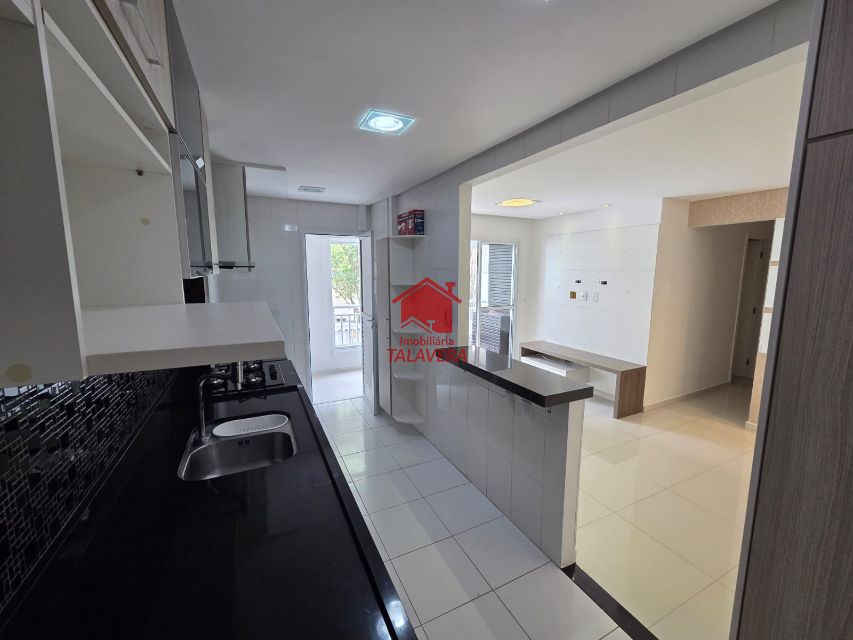 ca3b6b39-aa91-43d3-af5a-5bc08a432a0f-TALAVERA APARTAMENTO Ceramica 20939 63m todo planejado
02 dormitórios (01 suíte) - 01 sala 02 ambientes com ar condicionado - 01 sacada gourmet em vidro - 01 cozinha - 01 banheiro social - 01 área de serviço - 01 vaga.

3.500,00 aluguel
440,00 condomínio
90,89 IPTU

Vamos agendar uma visita?