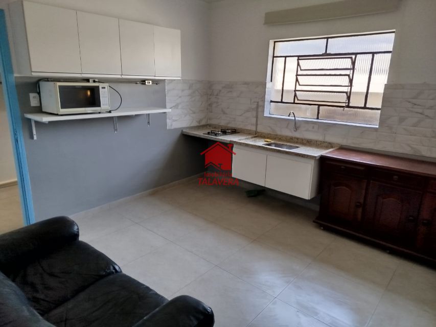 ccf308e2-0cd8-4a71-876e-dbc0e2cfb5e3-TALAVERA CASA Osvaldo Cruz 20311 Casa de 40m² com 01 dormitório, 01 sala ,01 cozinha ,01 banheiro , 01 área de serviço.

Imóvel fica bem localizado 

Vamos visitar?
