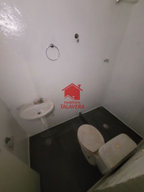 ce39c832-9a31-494d-857b-b5bedbce3217-TALAVERA APARTAMENTO Centro 19907 Kitnet no Centro de São Caetano do Sul

Menos de 5 minutos a pé do Terminal Rodoviário de São Caetano do Sul.

OBS: CONDOMINIO 110,00
                     IPTU :30,43
                 TX LIXO:17,04
                

ÁGUA ESTÁ INCLUSO NO CONDOMÍNIO.