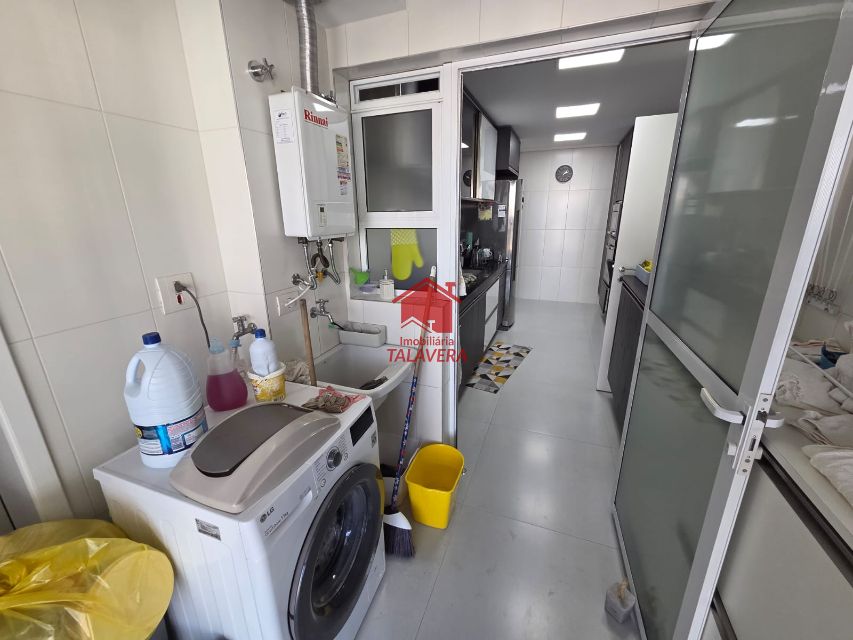 d0c1bc0b-4b25-46dd-86b8-b97aa6f7c127-TALAVERA APARTAMENTO Santo Antonio 20343 Apartamento de 107m² com 03 dormitórios sendo 01 suite e planejados  01 sala para 02 ambientes sacada gourmet  01 cozinha ,01 banheiro social, lavabo , 01 área de serviço.02 vagas de garagem . Predio com lazer completo, piscina aquecida 

Imóvel fica bem localizado .

Vamos visitar?
