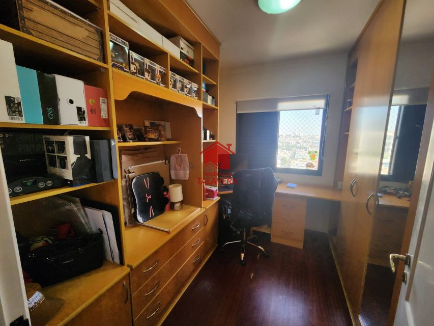 d4abc6ec-3d93-4fed-90b4-5d084bb2a2c0-TALAVERA APARTAMENTO Ceramica 19715 Andar alto
Apartamento com 107m
03 dormitórios sendo 01 com suíte - sala 02 ambientes com sacada - cozinha - 02 banheiros - área de serviço - 02 vagas. Prédio com elevador, salão de festas e piscina. 