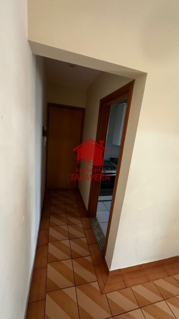 d7daa563-dd17-4144-8f34-9d719efa3942-TALAVERA APARTAMENTO Santa Maria 21145 Apartamento de125,28m² com 03 dormitórios sendo 01 suíte com armários, 01 sala para 02 ambientes, 01 cozinha planejada, 01 banheiro social, 01 área de serviço.

02 vagas de garagem 

Prédio com elevador , portaria , salão de festas e jogos


Imóvel fica bem localizado .

Vamos visitar?
