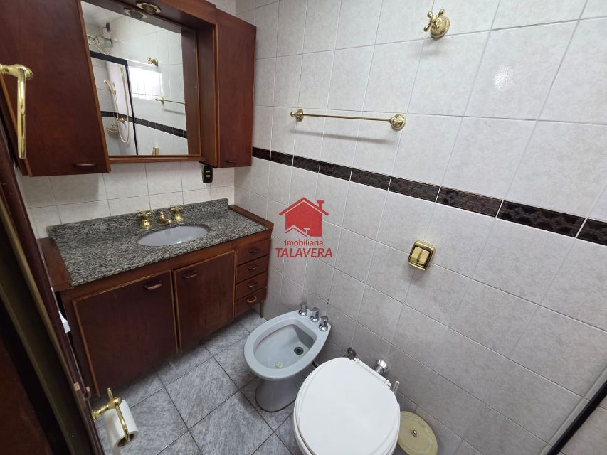 d84127cf-1138-4f26-97b4-692a3b528ffe-TALAVERA APARTAMENTO Ceramica 20557 Apartamento com 75m com 02 dormitórios c/ armários (01 suíte) - 01 cozinha planejada - 01 sala com 02 ambientes - 01 banheiro social - 01 área de serviço. 02 vagas. Prédio com elevador. 




Otima localização 



Vamos Visitar ?