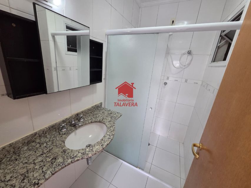 dd5fb638-8339-4029-99dc-c7e338a7a55a-TALAVERA COBERTURA Ceramica 21087 Cobertura de 220m² com 04 dormitórios sendo 01 suite, 01 sala para 02 ambientes, 01 cozinha ,02 banheiro social, 01 área gourmet ampla , 01 dispensa,01 area de serviço, 03 vagas de garagem. Prédio com elevador e salão de festas com churrasqueira.



Imóvel fica bem localizado .

Vamos visitar?

