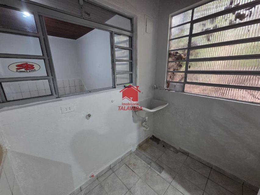 e03a0a95-1c9c-4d0c-8ecb-ea92921e5bf9-TALAVERA CASA Nova Gerty 21131 Casa Térrea  de 35m² com 02 dormitórios pequenos , 01 sala, 01 cozinha ,01 banheiro , 01 área de serviço.

Sem vaga de garagem 



Imóvel fica bem localizado  .

Vamos visitar?
