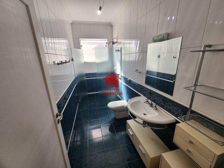 e622522c-9d74-4332-9166-2a252ee2905b-TALAVERA SOBRADO Ceramica 19347 03 dormitórios (01 suíte) - sala 02 ambientes - cozinha planejada - 02 banheiros - lavabo - churrasqueira - despensa - área de serviço com dormitório e banheiro, 02 vagas.