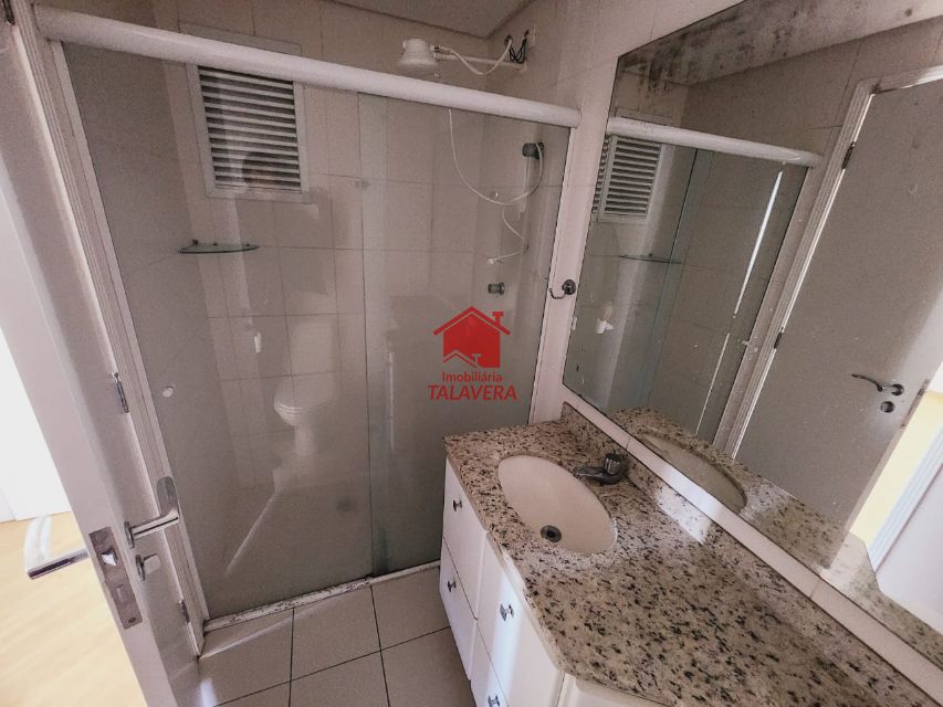 e6971981-7144-48ec-91a4-210ca232ddbe-TALAVERA APARTAMENTO Santo Antonio 17605 Apartamento de 63m² com 02 dormitórios sendo 01 suíte (com armários), 01 sala para 02 ambientes, 01 cozinha (com armários)  01 banheiro social, 01 área de serviço, 02 vagas cobertas. Prédio com lazer completo.

Imóvel fica próximo ao Sesc São Caetano, Avenida Goias.

Vamos visitar?
