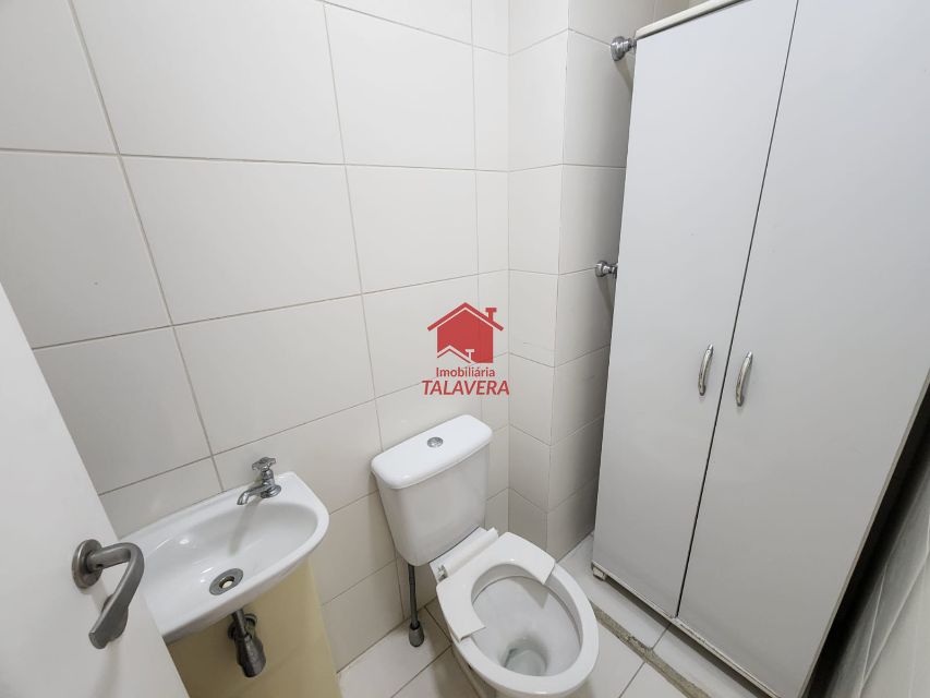 e731215b-0baa-4760-a48b-7e27a676bdd0-TALAVERA APARTAMENTO Ceramica 18669 Dimensões, características e localização do imóvel:

Porteira fechada
198m² varanda gourmet - lazer completo
04 suítes - sala ampla - varanda gourmet - cozinha americana - lavabo - 03 vagas.

Vamos visitar?