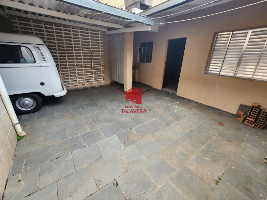 eb153a7f-9e04-494f-8c06-78bf1d7411b0-TALAVERA SOBRADO Palmares 19618 Duas casas no terreno

Casa da frente com 03 dormitórios, 02 banheiros, sala, cozinha ampla, área de serviço e 04 vagas.
Casa dos fundos com 02 cômodos. 

Vamos agendar uma visita?