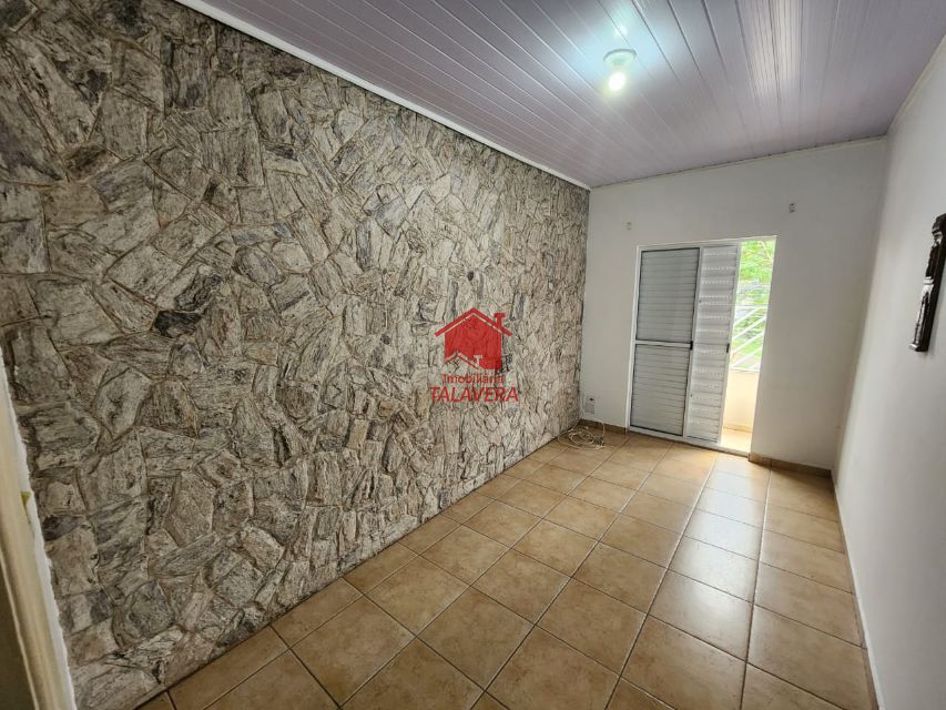 ef3d04f6-ee6e-4f9e-bbe8-707fb5e928e4-TALAVERA SOBRADO Barcelona 19185 Sobrado com 128 m² total no térreo um salão de 36m².
Parte Superior composta por  03 dormitórios, 01 sala , 01 cozinha ,02 banheiros, 01 escritorio,01 área de serviço. 

Imóvel pode ser alugado Residencial ou Comercial .

Vamos visitar?
