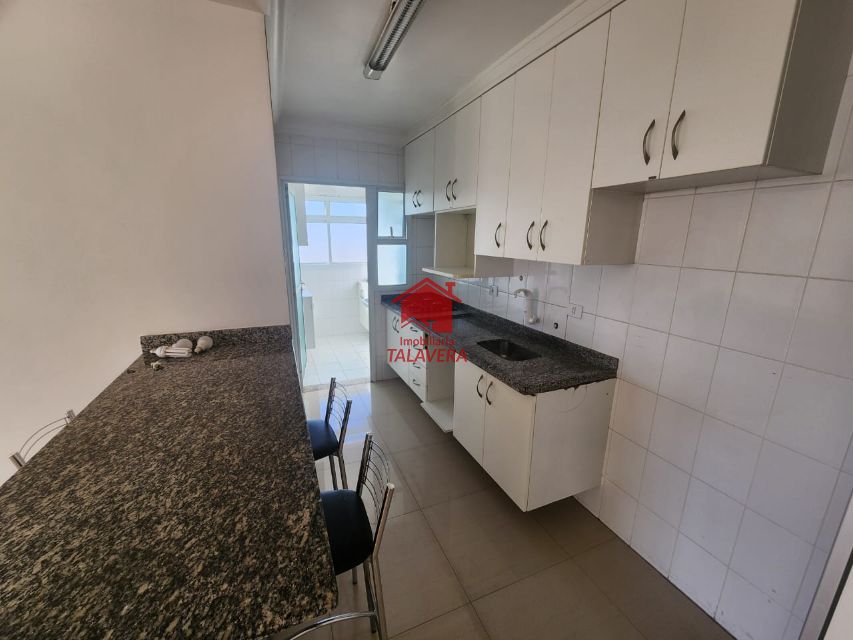 f38beb71-feb6-40bb-ae75-18c69799462d-TALAVERA APARTAMENTO Santo Antonio 19687 Apartamento de 70m² com 02 dormitórios sendo 01 suíte, 01 sala para 02 ambientes, 01 cozinha com armários planejados  ,01 banheiro social, 01 área de serviço,02 vagas de garagem.
Prédio ocm lazer completo

Imóvel fica bem localizado .

Vamos visitar?
