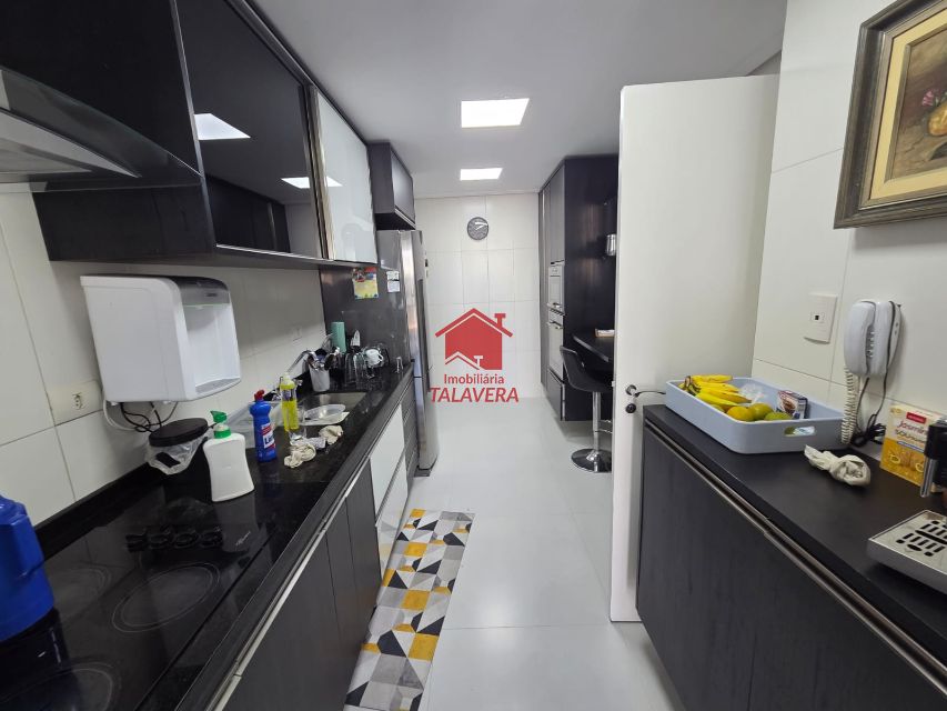 f831b6fb-57cc-4a0f-a310-8b1bfea994cd-TALAVERA APARTAMENTO Santo Antonio 20342 Apartamento de 107m² com 03 dormitórios sendo 01 suite e planejados  01 sala para 02 ambientes sacada gourmet  01 cozinha ,01 banheiro social, lavabo , 01 área de serviço.02 vagas de garagem . Predio com lazer completo, piscina aquecida 

Imóvel fica bem localizado .

Vamos visitar?
