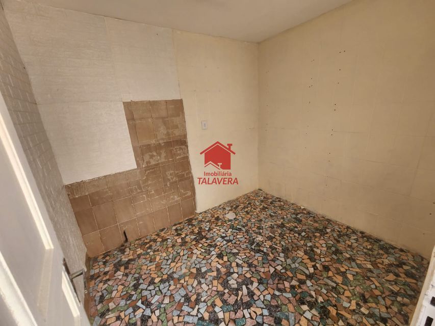 f8498cef-69f5-431f-8dcd-09c28ff9e4eb-TALAVERA CASA Osvaldo Cruz 19435 Sobrado  de 120m² com 03 dormitórios sendo 01 suíte, 01 sala, 01 cozinha ,01 banheiro social, 01 área de serviço, 01 quintal com churrasqueira, 03 vagas de garagem .

Imóvel fica bem localizado .

Vamos visitar?
