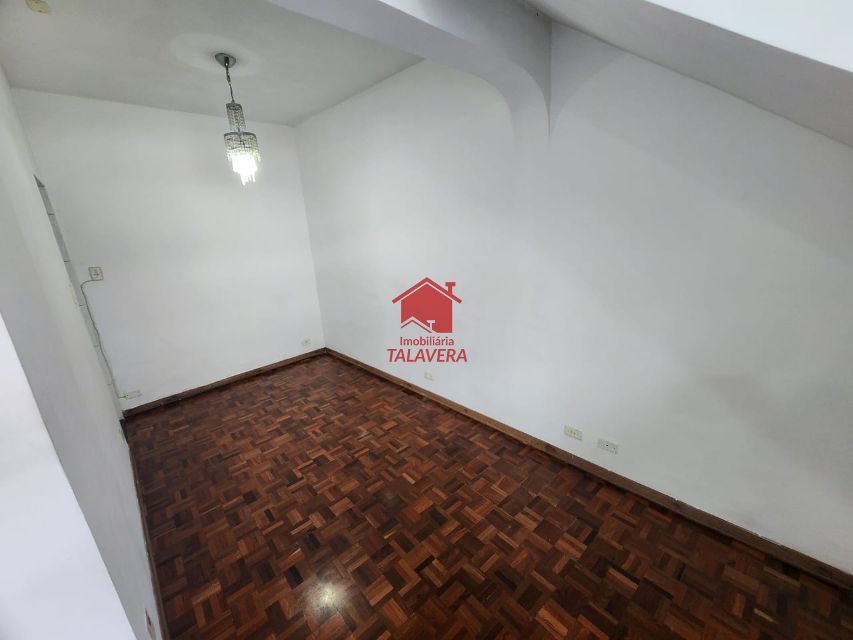 f8ea554d-0bdd-412c-89d5-0c4e13a45aa1-TALAVERA SOBRADO Osvaldo Cruz 19203 02 dormitórios - 01 sala com 02 ambientes - cozinha - banheiro social - lavabo - área de serviço - laje com 25m² - 01 vaga.