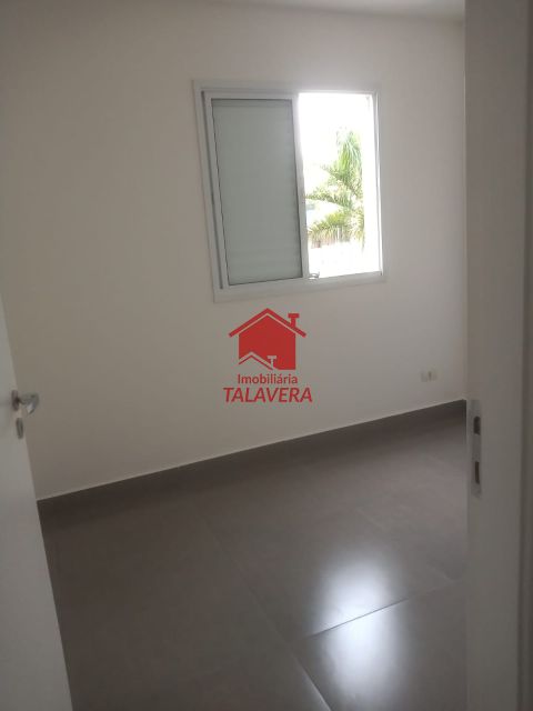 f95ab868-32bf-4e4a-b193-a10687598501-TALAVERA APARTAMENTO Vila Palmares 18224 Apartamento de 45m² com 02 dormitórios, 01 sala , 01 cozinha , 01 banheiro ,01 área de serviço, 01 vaga de garagem . Prédio com lazer completo .

Imóvel fica próximo ao Supermercado Bem barato .

Vamos visitar?
