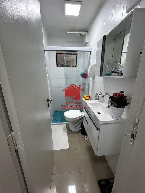 fc1169d8-cf84-4d91-b91e-eacd646e55a0-TALAVERA APARTAMENTO Fundacao 18687 Dimensões, características e localização do imóvel:

Área: 86m²

03 dormitórios - 01 sala para 02 ambientes - 01 banheiro social - 01 banheiro de empregada - 01 área de serviço – 01 cozinha – 01 vaga.

Prédio com elevador e salão de festas.

Imóvel fica próximo do Centro de São Caetano do Sul.

Vamos visitar?
