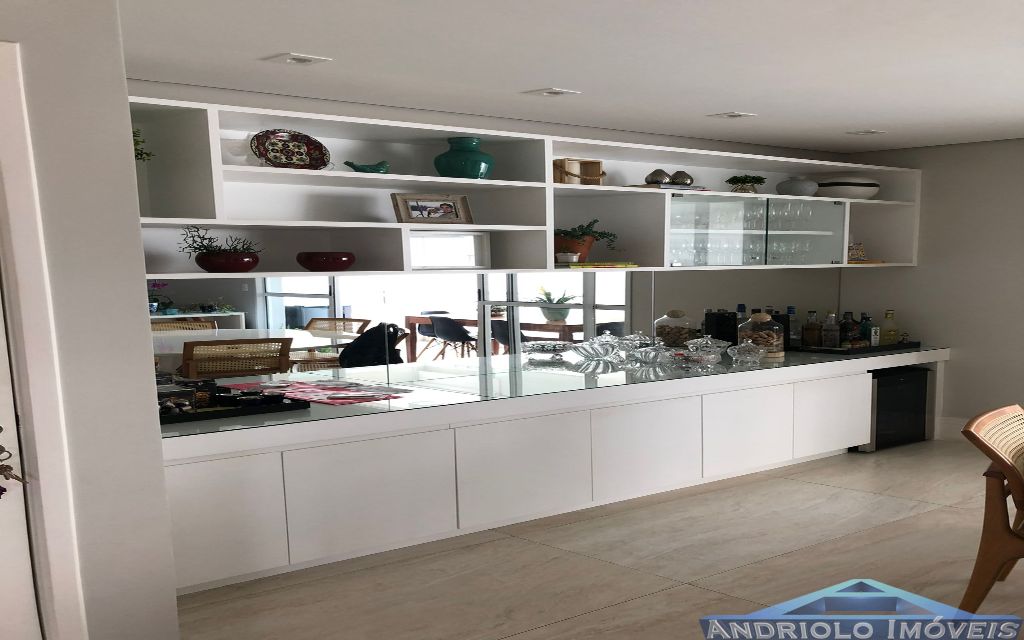 APARTAMENTO RESIDENCIAL em Condominio Clube de 121m²  com Area de Servico, Armario de Cozinha, Armario Embutido, Churrasqueira, Closet, Escritorio, Piscina, Playground, Quadra PoliEsportiva, Sala de Ginastica, Seguranca Patrimonial, Varanda, 2 Dormitórios, 2 Suites, 4 Banheiros, 2 Salas, 2 Garagem, 23 Quantidade de Andar, Lavabo, Cozinha, Garagem Rotativa, Salão de Festa, Elevador, Sauna, Salão de Jogos, 4 Quantidade por Andar, Interfone, Gerador. 