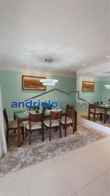 Excelente apartamento em condomínio fechado na Granja Julieta, com planta inteligente e ambientes amplos. Ideal para quem busca conforto, segurança e praticidade em uma das regiões mais valorizadas da zona sul de São Paulo.

3 dormitórios, todos suítes

5 banheiros (incluindo lavabo e WC de serviço)

2 salas (estar e jantar)

Terraço gourmet com churrasqueira

Cozinha planejada

Área de serviço com dependência de empregada

Closet

Armários embutidos

2 vagas cobertas

Infraestrutura do condomínio:

Portaria 24h

Segurança patrimonial

Piscina

Playground

Quadra poliesportiva

Sala de ginástica

Sauna

Salão de festas

Salão de jogos

Elevador

Gerador

Interfone

Características do prédio:

23 andares
4 apartamentos por andar

Localização privilegiada:
?  Próximo ao Shopping, escolas e transporte público
? Fácil acesso às principais vias da região

Agende sua visita