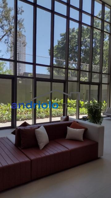 Condomínio Hi View Alto da Boa Vista.
Rua Coronel Luiz Barroso, 566.  
-95,85 metros.
-1 suíte com sacada.
-1 dormitório.
-1 lavabo.
-Total de 3 banheiros.
-5 elevadores por andar. Sendo 3 elevadores no Hall desta unidade.
-1 vaga de garagem livre. Não precisa de manobrista.
-Lazer completo.
-Sol da manhã.
-Pé direito duplo no Hall Social na entrada do Condomínio.
-11° andar.
-Vista para Granja Julieta, Parque Severo Gomes e Av Engenheiro Luiz Carlos Berrini.
-7 minutos a pé do metrô Adolfo Pinheiro, distância de 550 metros.
-9 minutos a pé do metrô Alto da Boa Vista, distância de 650 metros.
-IPTU R$ 146,46
-Condomínio R$ 611,28
-Implantação do sistema de segurança R$ 214,43