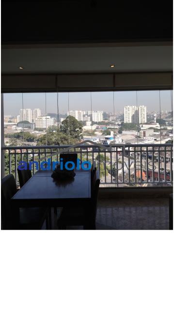 Apartamento espaçoso e elegante em condomínio fechado na Granja Julieta. Planta bem distribuída, com excelente acabamento e varanda gourmet. Perfeito para quem busca conforto, lazer e segurança em localização privilegiada.

3 dormitórios, sendo 1 suíte com closet

4 banheiros (incluindo lavabo)

2 salas (estar e jantar)

Cozinha planejada com armários

Área de serviço

Terraço gourmet com churrasqueira

Varanda

Sacada

Armários embutidos

2 vagas cobertas de garagem + garagem rotativa para visitantes

Lazer e estrutura do condomínio: assessoria esportiva

Portaria 24h e segurança patrimonial

Piscina

Playground

Quadra poliesportiva

Sala de ginástica

Sauna

Salão de festas

Salão de jogos

Elevador

Interfone

Gerador

Detalhes do prédio:

23 andares

4 apartamentos por andar

Localização excelente:
? Próximo ao Shopping
? Perto de escolas e transporte público
? Fácil acesso às principais vias

Agende uma visita