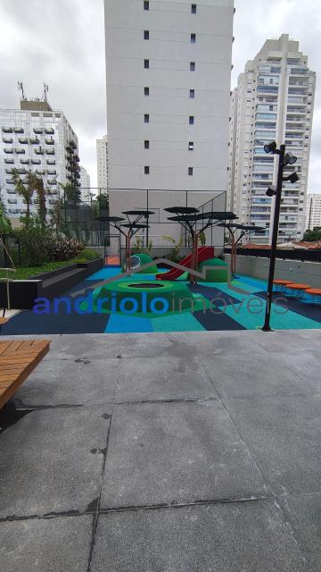 Condomínio Hi View Alto da Boa Vista.
Rua Coronel Luiz Barroso, 566.  
-95,85 metros.
-1 suíte com sacada.
-1 dormitório.
-1 lavabo.
-Total de 3 banheiros.
-5 elevadores por andar. Sendo 3 elevadores no Hall desta unidade.
-1 vaga de garagem livre. Não precisa de manobrista.
-Lazer completo.
-Sol da manhã.
-Pé direito duplo no Hall Social na entrada do Condomínio.
-11° andar.
-Vista para Granja Julieta, Parque Severo Gomes e Av Engenheiro Luiz Carlos Berrini.
-7 minutos a pé do metrô Adolfo Pinheiro, distância de 550 metros.
-9 minutos a pé do metrô Alto da Boa Vista, distância de 650 metros.
-IPTU R$ 146,46
-Condomínio R$ 611,28
-Implantação do sistema de segurança R$ 214,43