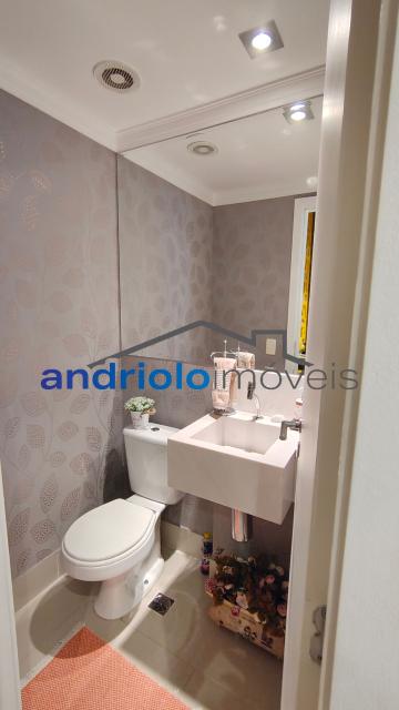 Apartamento sofisticado e mobiliado com requinte em condomínio fechado, ideal para quem busca conforto, praticidade e excelente localização. Com ambientes amplos, modernos e muito bem distribuídos, o imóvel oferece varanda gourmet , churrasqueira a carvão, terraço gourmet e ar-condicionado na varanda, sala e suite.
São 3 dormitórios, todos suítes, além de closet, escritório, lavabo, ampla sala de jantar e estar aconchegantes para receber familiares e amigos com muito estilo. A cozinha conta com armários planejados, área de serviço funcional.
O apartamento possui 2 vagas cobertas, depósito no subsolo e está localizado em andar alto.
O condomínio oferece infraestrutura completa com portaria 24 horas, piscina, sauna, salão de festas, salão de jogos, quadra poliesportiva, enfim lazer completo.
Localização privilegiada, próximo a shopping centers, escolas, transporte público e importantes vias de acesso.