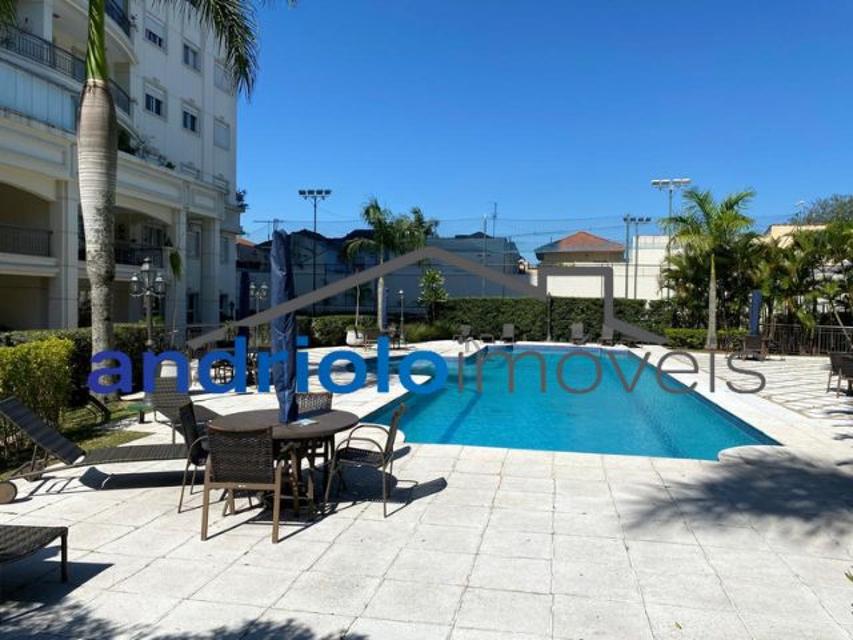 APARTAMENTO RESIDENCIAL 116m²  Perto de escolas, Perto de transporte público, Perto de vias de acesso, Portaria 24h, Area de Servico, Armario de Cozinha, Armario Embutido, Churrasqueira, Mobiliado, Piscina, Playground, Quadra PoliEsportiva, Sala de Jantar, Seguranca Patrimonial, Varanda, WC Empregada, 3 Dormitórios, 2 Suites, 4 Banheiros, 3 Salas, 3 Vagas, 3 Garagem, 20 Quantidade de Andar, Ar Condicionado, Lavabo, Cozinha, Sacada, Garagem Rotativa, Salão de Festa, Elevador, Salão de Jogos, 4 Quantidade por Andar, Interfone, Gerador, Vaga Coberta. 