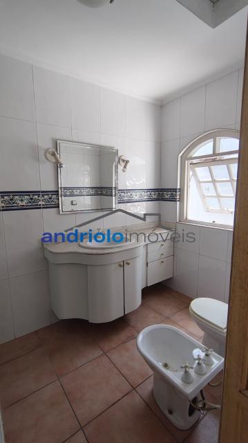 CASA RESIDENCIAL 100m²  com Perto de escolas, Perto de transporte público, Area de Servico, Entrada de Servico Independent, Quintal, Sala de Jantar, 2 Dormitórios, 1 Suites, 2 Banheiros, 2 Salas, 1 Vagas, 1 Garagem, Lavabo, Cozinha, Garagem Coberta, Vaga Coberta. 
Aceita financiamento. 