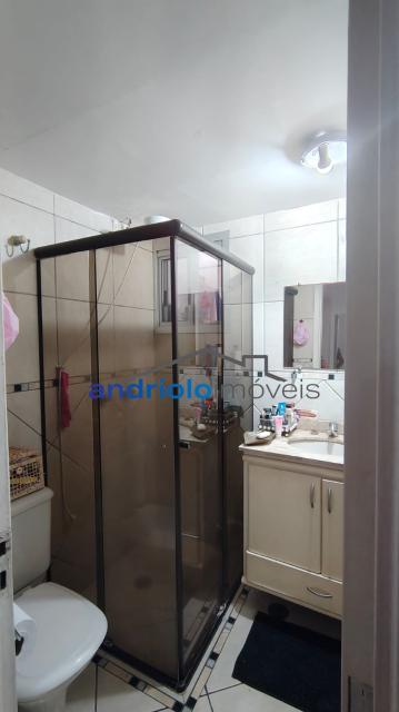 APARTAMENTO RESIDENCIAL 82m²  em Condominio fechado com toda área de lazer, churrasqueiras, piscina grande e bem estruturado, Perto de escolas, Perto de transporte público, Perto de vias de acesso, fácil acesso a Av. Washington Luis, Av. Interlagos, Marginal Pinheiros e a dez minutos do Aeroporto de Congonhas Portaria 24h, No apartamento há area de Servico, Armario de Cozinha, Armario Embutido, Despensa, Estuda Permuta com apartamento de menor valor, Piscina, Playground, Quadra PoliEsportiva, Sala de Ginastica, Sala de Jantar, Varanda, 3 Dormitórios, 2 Banheiros, 2 Salas, Lavabo, Cozinha, Salão de Festa, Elevador, Sauna, Interfone, Gerador, 1 Vaga Coberta. 