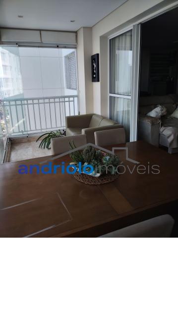 Apartamento espaçoso e elegante em condomínio fechado na Granja Julieta. Planta bem distribuída, com excelente acabamento e varanda gourmet. Perfeito para quem busca conforto, lazer e segurança em localização privilegiada.

3 dormitórios, sendo 1 suíte com closet

4 banheiros (incluindo lavabo)

2 salas (estar e jantar)

Cozinha planejada com armários

Área de serviço

Terraço gourmet com churrasqueira

Varanda

Sacada

Armários embutidos

2 vagas cobertas de garagem + garagem rotativa para visitantes

Lazer e estrutura do condomínio: assessoria esportiva

Portaria 24h e segurança patrimonial

Piscina

Playground

Quadra poliesportiva

Sala de ginástica

Sauna

Salão de festas

Salão de jogos

Elevador

Interfone

Gerador

Detalhes do prédio:

23 andares

4 apartamentos por andar

Localização excelente:
? Próximo ao Shopping
? Perto de escolas e transporte público
? Fácil acesso às principais vias

Agende uma visita