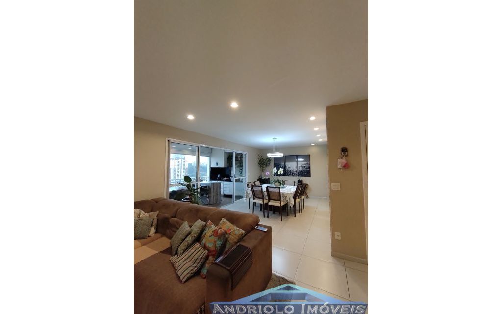 APARTAMENTO RESIDENCIAL 154m², Hall social privativo, Area de Servico, Armario de Cozinha, Armario Embutido, Churrasqueira, Closet, Escritorio, Piscina, Quadra PoliEsportiva, Sala de Ginastica, Sala de Jantar, Varanda, 3 Dormitórios, 1 Suites, 4 Banheiros, 2 Salas, 2 Vagas, 2 Garagem, 23 Quantidade de Andar, Lavabo, Cozinha, Dormitório Empregada, Sacada, Salão de Festa, Elevador, Sauna, Salão de Jogos, 4 Quantidade por Andar, Interfone, Terraço Gourmet, Vaga Coberta. 