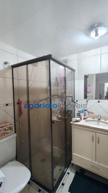 APARTAMENTO RESIDENCIAL 82m²  em Condominio fechado com toda área de lazer, churrasqueiras, piscina grande e bem estruturado, Perto de escolas, Perto de transporte público, Perto de vias de acesso, fácil acesso a Av. Washington Luis, Av. Interlagos, Marginal Pinheiros e a dez minutos do Aeroporto de Congonhas Portaria 24h, No apartamento há area de Servico, Armario de Cozinha, Armario Embutido, Despensa, Estuda Permuta com apartamento de menor valor, Piscina, Playground, Quadra PoliEsportiva, Sala de Ginastica, Sala de Jantar, Varanda, 3 Dormitórios, 2 Banheiros, 2 Salas, Lavabo, Cozinha, Salão de Festa, Elevador, Sauna, Interfone, Gerador, 1 Vaga Coberta. 