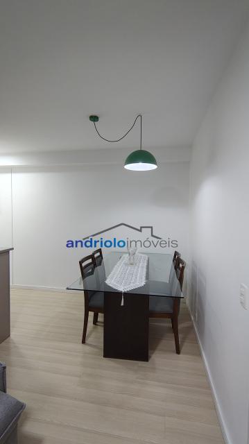 Belo apartamento de 46m²em excelente estado, tudo praticamente novinho. Perto de transporte público, Perto de vias de acesso, Portaria 24h, Area de Servico, Armario de Cozinha, Armario Embutido nos dormitórios, Campo de Futebol, Churrasqueira, Piscina, Playground, Quadra PoliEsportiva, Sala de Ginastica, Sala de Jantar, Seguranca Patrimonial, Varanda, 2 Dormitórios, 1 Banheiro, 1 vaga na garagem, Cozinha em conceito aberto, Sacada, Garagem Rotativa, Salão de Festa, Elevador, Salão de Jogos.
NÃO ACEITA PET.