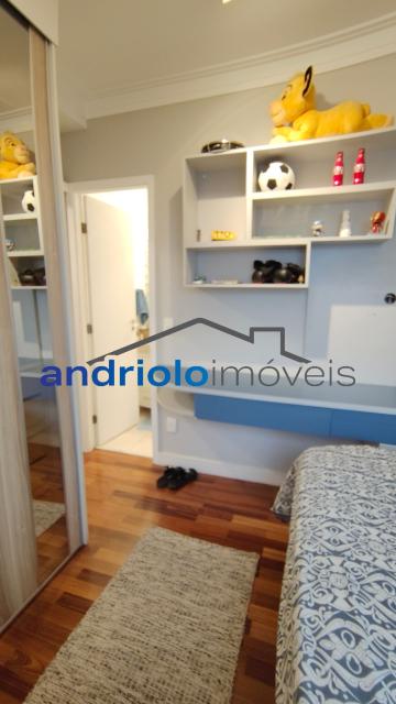 Apartamento sofisticado e mobiliado com requinte em condomínio fechado, ideal para quem busca conforto, praticidade e excelente localização. Com ambientes amplos, modernos e muito bem distribuídos, o imóvel oferece varanda gourmet , churrasqueira a carvão, terraço gourmet e ar-condicionado na varanda, sala e suite.
São 3 dormitórios, todos suítes, além de closet, escritório, lavabo, ampla sala de jantar e estar aconchegantes para receber familiares e amigos com muito estilo. A cozinha conta com armários planejados, área de serviço funcional.
O apartamento possui 2 vagas cobertas, depósito no subsolo e está localizado em andar alto.
O condomínio oferece infraestrutura completa com portaria 24 horas, piscina, sauna, salão de festas, salão de jogos, quadra poliesportiva, enfim lazer completo.
Localização privilegiada, próximo a shopping centers, escolas, transporte público e importantes vias de acesso.