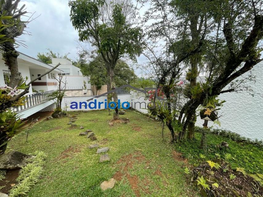 Ampla Residência para Venda - 578m² no Campo Belo