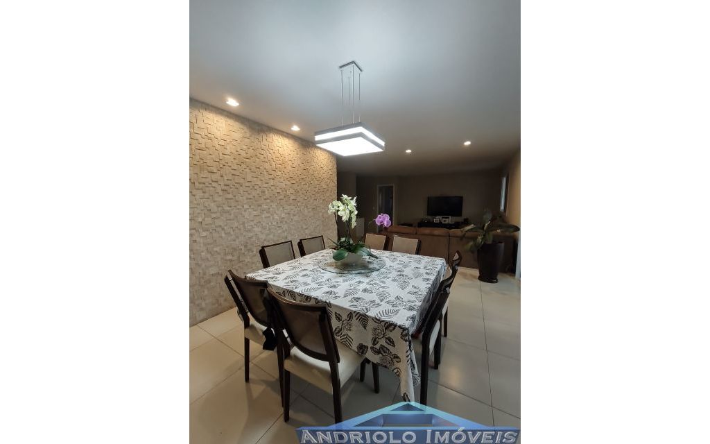 APARTAMENTO RESIDENCIAL 154m², Hall social privativo, Area de Servico, Armario de Cozinha, Armario Embutido, Churrasqueira, Closet, Escritorio, Piscina, Quadra PoliEsportiva, Sala de Ginastica, Sala de Jantar, Varanda, 3 Dormitórios, 1 Suites, 4 Banheiros, 2 Salas, 2 Vagas, 2 Garagem, 23 Quantidade de Andar, Lavabo, Cozinha, Dormitório Empregada, Sacada, Salão de Festa, Elevador, Sauna, Salão de Jogos, 4 Quantidade por Andar, Interfone, Terraço Gourmet, Vaga Coberta. 