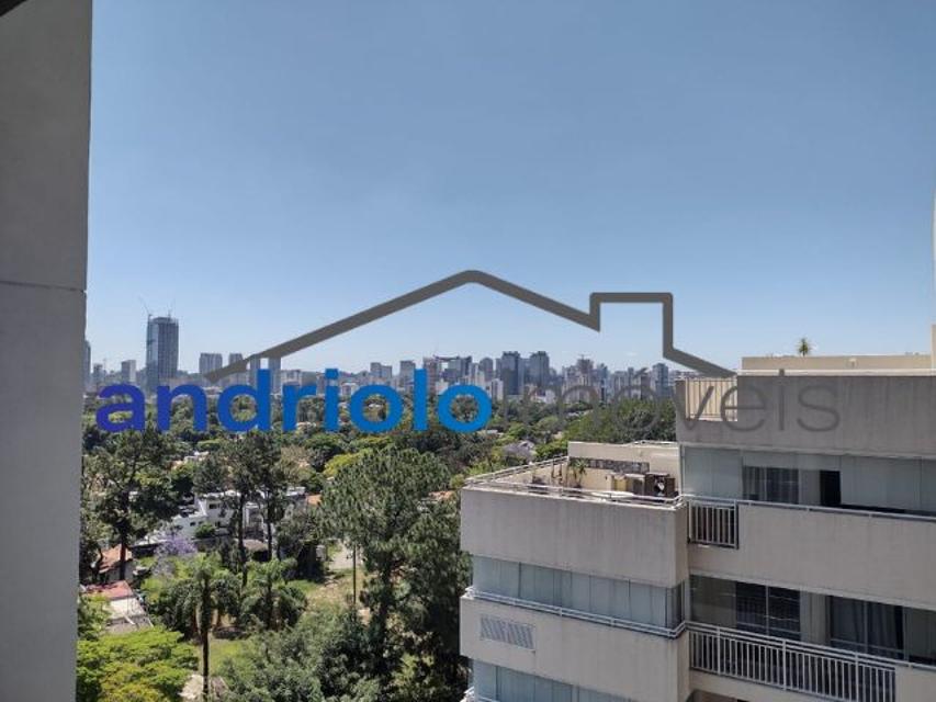 Condomínio Hi View Alto da Boa Vista.
Rua Coronel Luiz Barroso, 566.  
-95,85 metros.
-1 suíte com sacada.
-1 dormitório.
-1 lavabo.
-Total de 3 banheiros.
-5 elevadores por andar. Sendo 3 elevadores no Hall desta unidade.
-1 vaga de garagem livre. Não precisa de manobrista.
-Lazer completo.
-Sol da manhã.
-Pé direito duplo no Hall Social na entrada do Condomínio.
-11° andar.
-Vista para Granja Julieta, Parque Severo Gomes e Av Engenheiro Luiz Carlos Berrini.
-7 minutos a pé do metrô Adolfo Pinheiro, distância de 550 metros.
-9 minutos a pé do metrô Alto da Boa Vista, distância de 650 metros.
-IPTU R$ 146,46
-Condomínio R$ 611,28
-Implantação do sistema de segurança R$ 214,43