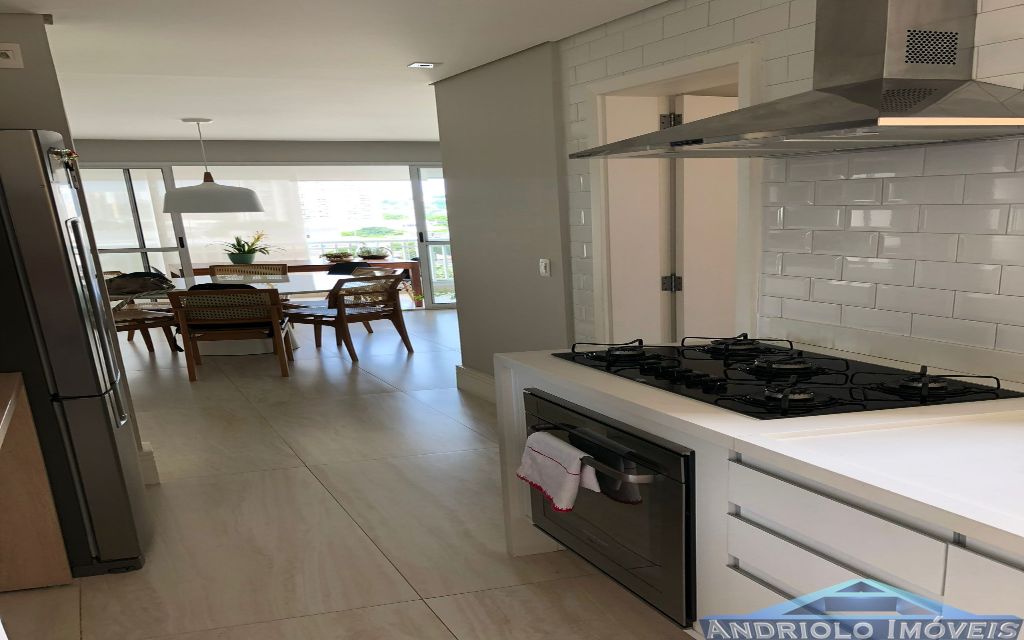 APARTAMENTO RESIDENCIAL em Condominio Clube de 121m²  com Area de Servico, Armario de Cozinha, Armario Embutido, Churrasqueira, Closet, Escritorio, Piscina, Playground, Quadra PoliEsportiva, Sala de Ginastica, Seguranca Patrimonial, Varanda, 2 Dormitórios, 2 Suites, 4 Banheiros, 2 Salas, 2 Garagem, 23 Quantidade de Andar, Lavabo, Cozinha, Garagem Rotativa, Salão de Festa, Elevador, Sauna, Salão de Jogos, 4 Quantidade por Andar, Interfone, Gerador. 