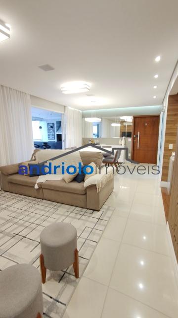Apartamento Alto Padrão Mobiliado com 3 Suítes, Terraço Gourmet e Lazer Completo em Condomínio Clube