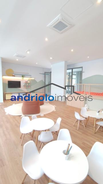 Condomínio Hi View Alto da Boa Vista.
Rua Coronel Luiz Barroso, 566.  
-95,85 metros.
-1 suíte com sacada.
-1 dormitório.
-1 lavabo.
-Total de 3 banheiros.
-5 elevadores por andar. Sendo 3 elevadores no Hall desta unidade.
-1 vaga de garagem livre. Não precisa de manobrista.
-Lazer completo.
-Sol da manhã.
-Pé direito duplo no Hall Social na entrada do Condomínio.
-11° andar.
-Vista para Granja Julieta, Parque Severo Gomes e Av Engenheiro Luiz Carlos Berrini.
-7 minutos a pé do metrô Adolfo Pinheiro, distância de 550 metros.
-9 minutos a pé do metrô Alto da Boa Vista, distância de 650 metros.
-IPTU R$ 146,46
-Condomínio R$ 611,28
-Implantação do sistema de segurança R$ 214,43