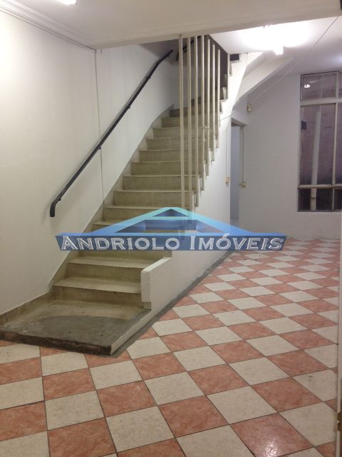 LOJA COMERCIAL COM ARÉA:

- 284 m²
- Localizado República 
- Venda
- Locação

Oportunidade de montar o seu negócio.


 Para mais informações entre em contato com a gente! 