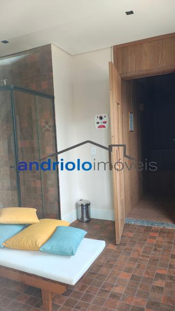 APARTAMENTO RESIDENCIAL 81m²  com Condominio fechado, Perto de escolas, Perto de transporte público, Perto de vias de acesso, Portaria 24h, Area de Servico, Armario de Cozinha, Armario Embutido, Piscina, Quadra PoliEsportiva, Sala de Ginastica, Seguranca Patrimonial, Varanda, 3 Dormitórios, 1 Suites, 2 Banheiros, 2 Salas, 1 Vagas, 1 Garagem, 11 Quantidade de Andar, Cozinha, Elevador, Sauna, Interfone. 