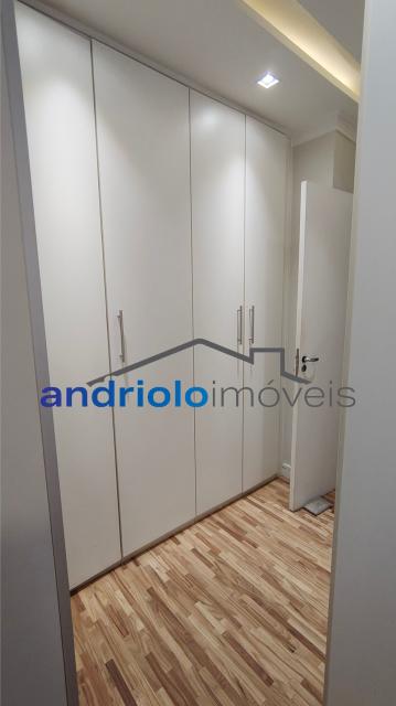 Maravilhoso apartamento em condomínio clube. Localizado na zona sul de São Paulo na Rua do Carreiro de Pedra. Apartamento com 121m², Reformado totalmente. Com 3 Dormitórios sendo 1 suíte, 2 Banheiros, 1 Sala, Lavabo, Cozinha, Sala de Jantar, Area de Serviço, Armários planejados, Closet, Escritório, cozinha conceito aberto, Fechadura eletrônica nas duas portas principais, Varanda gourmet, Churrasqueira, 2 vagas na garagem. Área comum com Piscinas sendo uma aquecida, playground, quadra poliesportiva, sala de ginástica, salões de festa, sauna, salão de jogos, brinquedoteca, bicicletário, assessoria esportiva. Condomínio com segurança patrimonial, elevadores, gerador, 2 portarias sendo uma de serviço e outra social, segurança e monitoramento por câmeras. Consumo de gás individualizado. Garantias Aceita para a locação: Seguro fiança ou titulo de capitalização a ser ofertado e analisado.
Não é permitido PET.