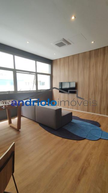 Condomínio Hi View Alto da Boa Vista.
Rua Coronel Luiz Barroso, 566.  
-95,85 metros.
-1 suíte com sacada.
-1 dormitório.
-1 lavabo.
-Total de 3 banheiros.
-5 elevadores por andar. Sendo 3 elevadores no Hall desta unidade.
-1 vaga de garagem livre. Não precisa de manobrista.
-Lazer completo.
-Sol da manhã.
-Pé direito duplo no Hall Social na entrada do Condomínio.
-11° andar.
-Vista para Granja Julieta, Parque Severo Gomes e Av Engenheiro Luiz Carlos Berrini.
-7 minutos a pé do metrô Adolfo Pinheiro, distância de 550 metros.
-9 minutos a pé do metrô Alto da Boa Vista, distância de 650 metros.
-IPTU R$ 146,46
-Condomínio R$ 611,28
-Implantação do sistema de segurança R$ 214,43