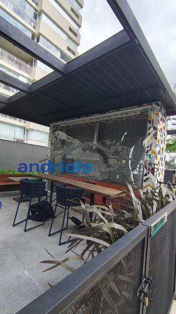 Condomínio Hi View Alto da Boa Vista.
Rua Coronel Luiz Barroso, 566.  
-95,85 metros.
-1 suíte com sacada.
-1 dormitório.
-1 lavabo.
-Total de 3 banheiros.
-5 elevadores por andar. Sendo 3 elevadores no Hall desta unidade.
-1 vaga de garagem livre. Não precisa de manobrista.
-Lazer completo.
-Sol da manhã.
-Pé direito duplo no Hall Social na entrada do Condomínio.
-11° andar.
-Vista para Granja Julieta, Parque Severo Gomes e Av Engenheiro Luiz Carlos Berrini.
-7 minutos a pé do metrô Adolfo Pinheiro, distância de 550 metros.
-9 minutos a pé do metrô Alto da Boa Vista, distância de 650 metros.
-IPTU R$ 146,46
-Condomínio R$ 611,28
-Implantação do sistema de segurança R$ 214,43