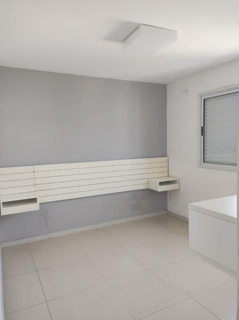APARTAMENTO RESIDENCIAL 154m², Hall social privativo, Area de Servico, Armario de Cozinha, Armario Embutido, Churrasqueira, Closet, Escritorio, Piscina, Quadra PoliEsportiva, Sala de Ginastica, Sala de Jantar, Varanda, 3 Dormitórios, 1 Suites, 4 Banheiros, 2 Salas, 2 Vagas, 2 Garagem, 23 Quantidade de Andar, Lavabo, Cozinha, Dormitório Empregada, Sacada, Salão de Festa, Elevador, Sauna, Salão de Jogos, 4 Quantidade por Andar, Interfone, Terraço Gourmet, Vaga Coberta. 