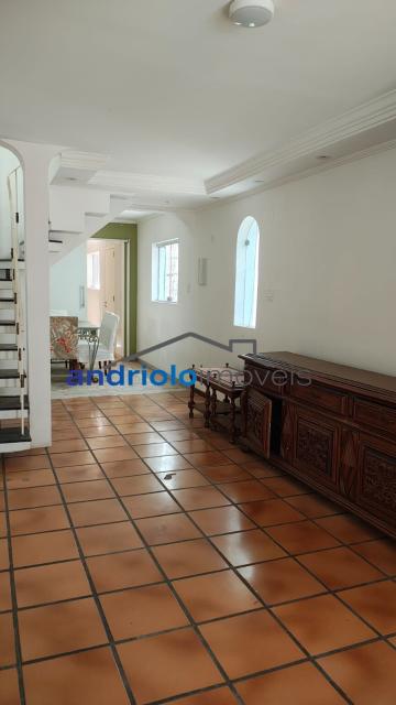 CASA RESIDENCIAL 100m²  com Perto de escolas, Perto de transporte público, Area de Servico, Entrada de Servico Independent, Quintal, Sala de Jantar, 2 Dormitórios, 1 Suites, 2 Banheiros, 2 Salas, 1 Vagas, 1 Garagem, Lavabo, Cozinha, Garagem Coberta, Vaga Coberta. 
Aceita financiamento. 