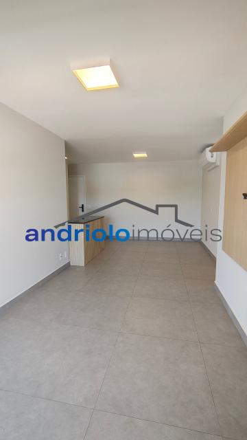 APARTAMENTO RESIDENCIAL 81m²  com Condominio fechado, Perto de escolas, Perto de transporte público, Perto de vias de acesso, Portaria 24h, Area de Servico, Armario de Cozinha, Armario Embutido, Piscina, Quadra PoliEsportiva, Sala de Ginastica, Seguranca Patrimonial, Varanda, 3 Dormitórios, 1 Suites, 2 Banheiros, 2 Salas, 1 Vagas, 1 Garagem, 11 Quantidade de Andar, Cozinha, Elevador, Sauna, Interfone. 