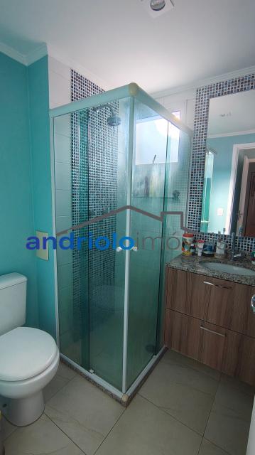 Excelente apartamento em condomínio fechado na Granja Julieta, com planta inteligente e ambientes amplos. Ideal para quem busca conforto, segurança e praticidade em uma das regiões mais valorizadas da zona sul de São Paulo.

3 dormitórios, todos suítes

5 banheiros (incluindo lavabo e WC de serviço)

2 salas (estar e jantar)

Terraço gourmet com churrasqueira

Cozinha planejada

Área de serviço com dependência de empregada

Closet

Armários embutidos

2 vagas cobertas

Infraestrutura do condomínio:

Portaria 24h

Segurança patrimonial

Piscina

Playground

Quadra poliesportiva

Sala de ginástica

Sauna

Salão de festas

Salão de jogos

Elevador

Gerador

Interfone

Características do prédio:

23 andares
4 apartamentos por andar

Localização privilegiada:
?  Próximo ao Shopping, escolas e transporte público
? Fácil acesso às principais vias da região

Agende sua visita