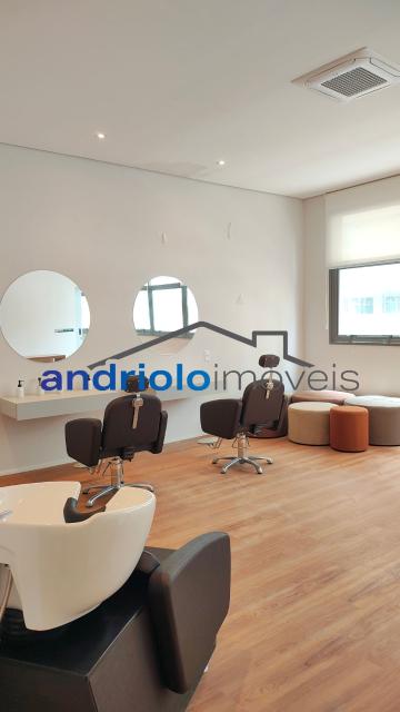 Condomínio Hi View Alto da Boa Vista.
Rua Coronel Luiz Barroso, 566.  
-95,85 metros.
-1 suíte com sacada.
-1 dormitório.
-1 lavabo.
-Total de 3 banheiros.
-5 elevadores por andar. Sendo 3 elevadores no Hall desta unidade.
-1 vaga de garagem livre. Não precisa de manobrista.
-Lazer completo.
-Sol da manhã.
-Pé direito duplo no Hall Social na entrada do Condomínio.
-11° andar.
-Vista para Granja Julieta, Parque Severo Gomes e Av Engenheiro Luiz Carlos Berrini.
-7 minutos a pé do metrô Adolfo Pinheiro, distância de 550 metros.
-9 minutos a pé do metrô Alto da Boa Vista, distância de 650 metros.
-IPTU R$ 146,46
-Condomínio R$ 611,28
-Implantação do sistema de segurança R$ 214,43